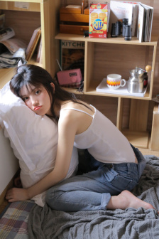 少女播放第10集视频在线观看