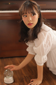 光荣时代剧情简介